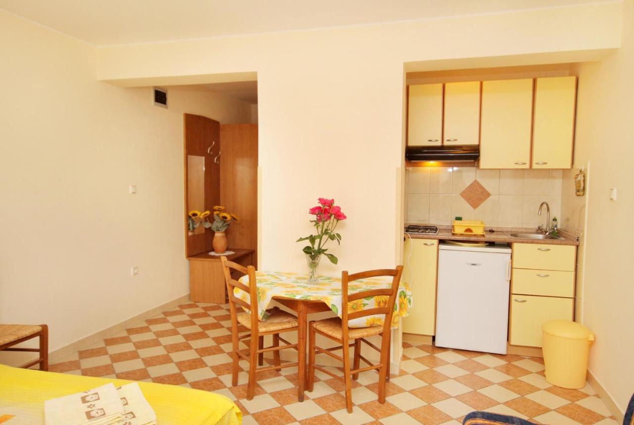 Apartments By The Sea Crikvenica - 2354 Zewnętrze zdjęcie
